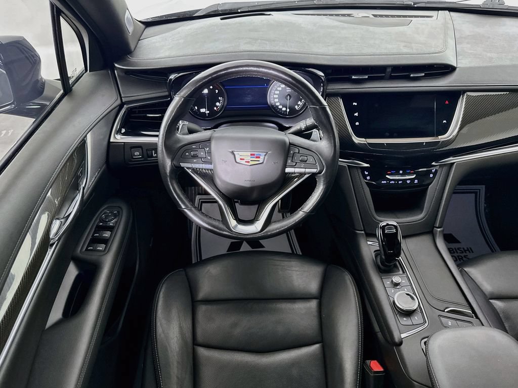Used 2023 Cadillac XT6 Sport w/ Technology Package AWD/4WD image 25