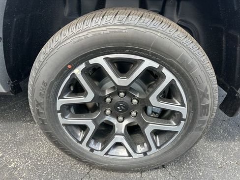 New 2026 RAM 1500 Laramie AWD/4WD image 26