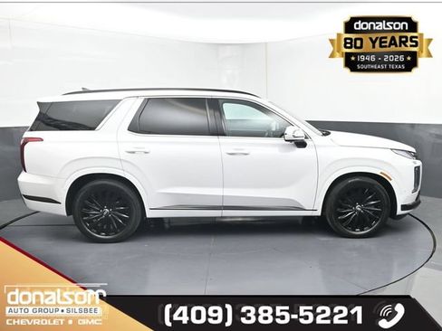 Used 2025 Hyundai Palisade Calligraphy AWD/4WD image 2