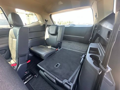 Used 2021 Volkswagen Atlas SE FWD image 17