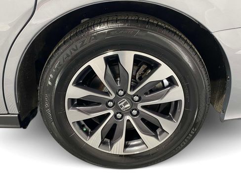 Used 2024 Honda Odyssey EX-L image 7