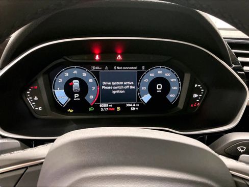 Certified 2025 Audi Q3 2.0T Premium image 22