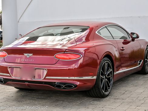 Used 2020 Bentley Continental GT image 12