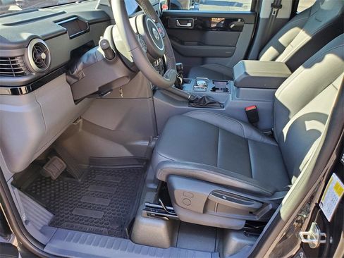 Used 2025 INEOS Grenadier Trialmaster Edition image 15