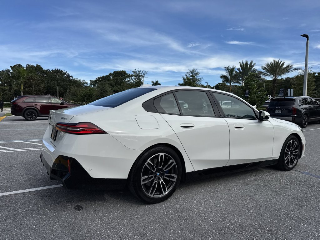 Used 2026 BMW 530i xDrive AWD/4WD image 24