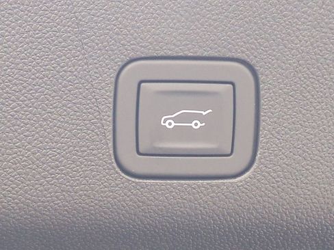 New 2026 Cadillac Escalade ESV Platinum Luxury image 30