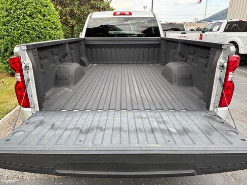 Used 2019 Chevrolet Silverado 1500 W/T w/ WT Convenience Package AWD/4WD image 18