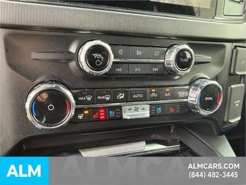 Used 2024 Ford F250 Platinum image 27