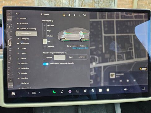 Used 2022 Tesla Model X image 35