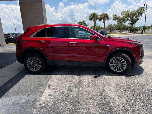 Used 2024 Cadillac XT4 Premium Luxury w/ Active Safety Package FWD image 2