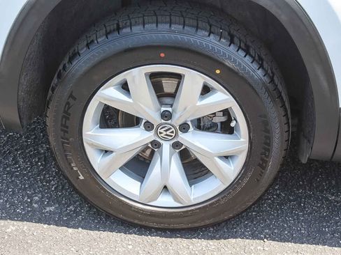 Used 2019 Volkswagen Atlas SE w/ Towing Package FWD image 12