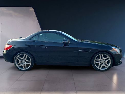 Used 2013 Mercedes-Benz SLK 250 image 25