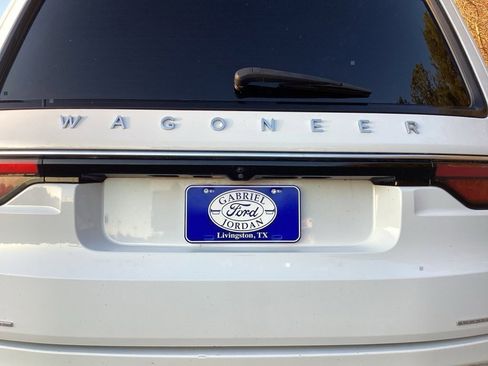 Used 2022 Jeep Wagoneer Series II w/ Premium Group I image 20