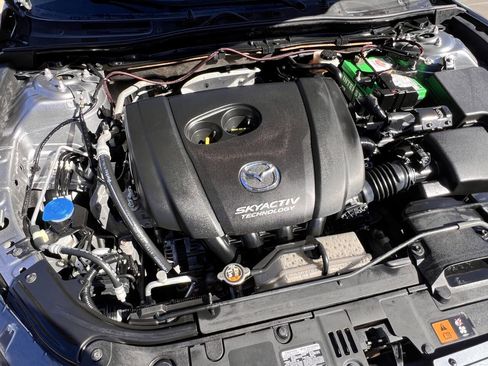 Used 2016 MAZDA MAZDA3 i Sport w/ Preferred Equipment Package image 22