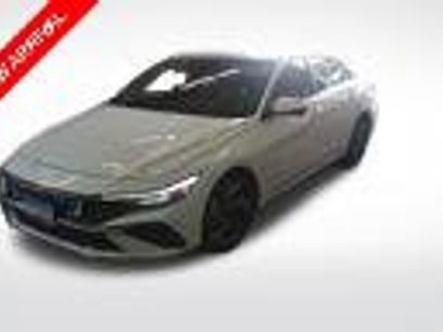 Used 2024 Hyundai Elantra Limited