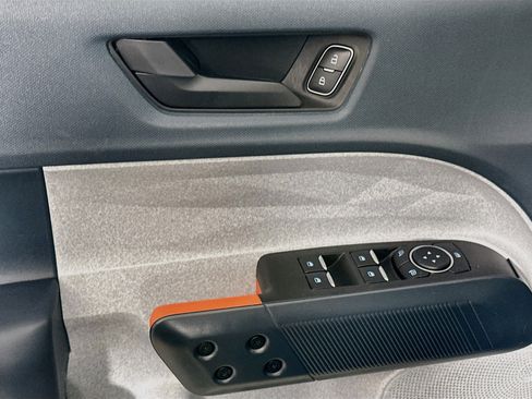Used 2023 Ford Maverick XLT w/ XLT Luxury Package FWD image 15