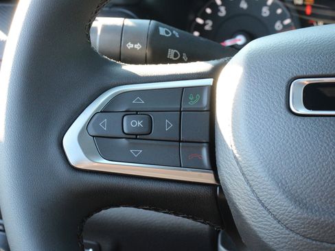 New 2026 Jeep Compass Latitude image 7