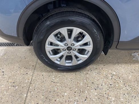 Used 2023 Ford Escape Active image 37