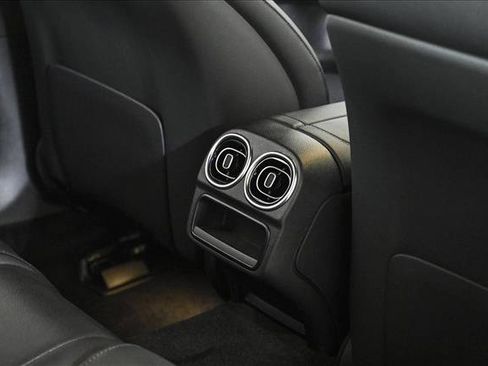 New 2026 Mercedes-Benz C 300 4MATIC Sedan image 19