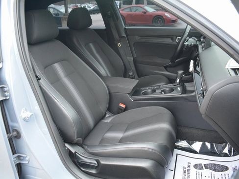 Used 2023 Honda Civic Sport image 19