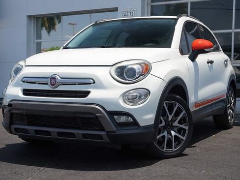 Used 2018 FIAT 500X Trekking w/ Adventurer Edition FWD image 1
