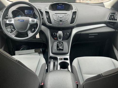 Used 2015 Ford Escape SE image 16