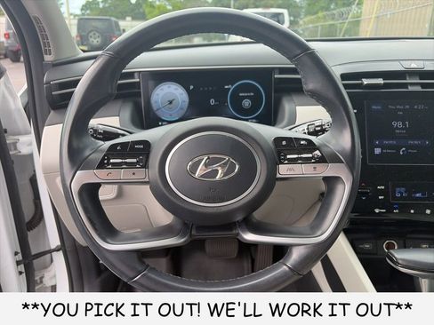 Used 2022 Hyundai Tucson SEL w/ Convenience + Premium Package FWD image 13