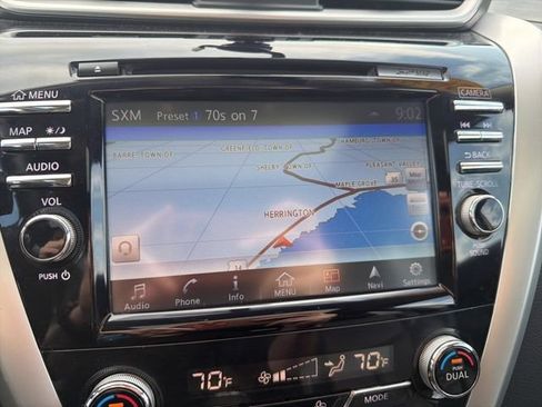 Used 2018 Nissan Murano S AWD/4WD image 20