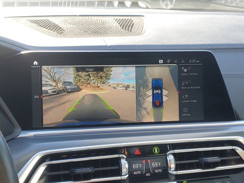 Certified 2023 BMW X6 xDrive40i w/ M Sport Package image 18