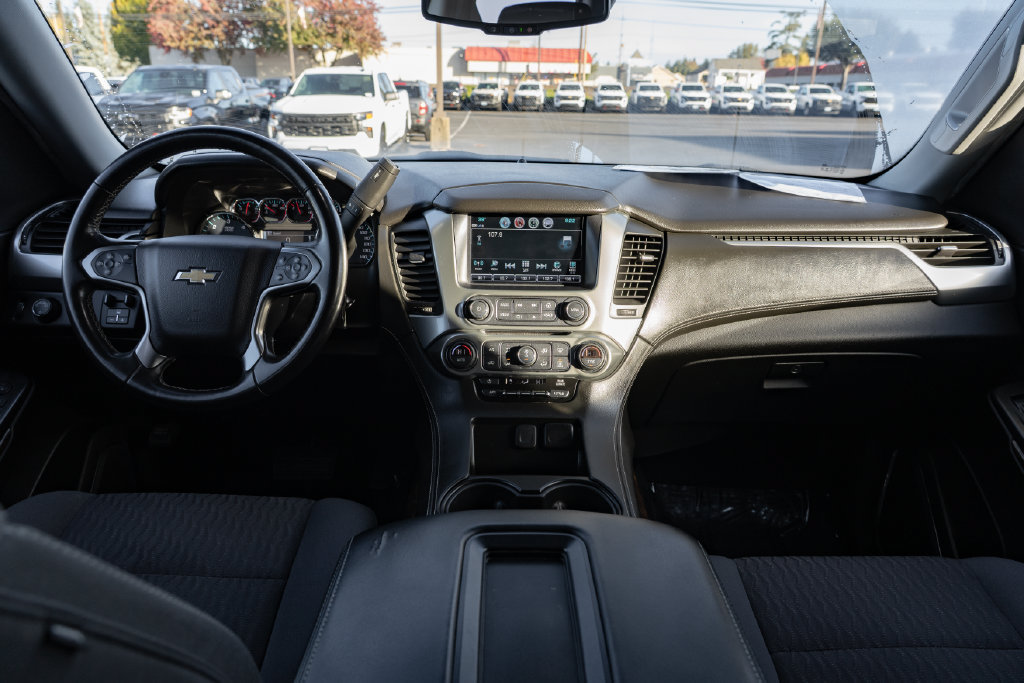 Used 2019 Chevrolet Tahoe LS w/ All-Season Package RWD image 10