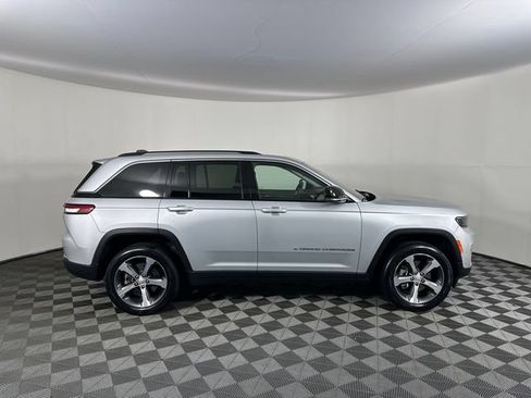 Certified 2023 Jeep Grand Cherokee 4WD 4xe w/ Luxury Tech Group II image 26
