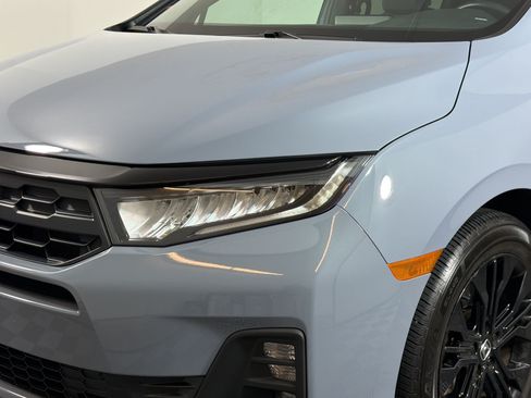 Used 2025 Honda Odyssey Sport-L image 10