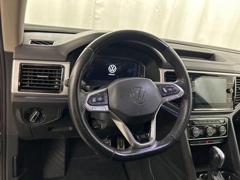 Used 2023 Volkswagen Atlas SEL Premium AWD/4WD image 8