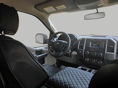 Used 2017 Ford F150 XLT w/ Equipment Group 301A Mid AWD/4WD image 8