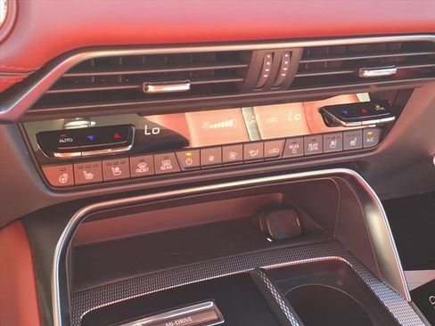 Certified 2025 MAZDA CX-70 Plug-In Hybrid w/ Premium Plus image 21