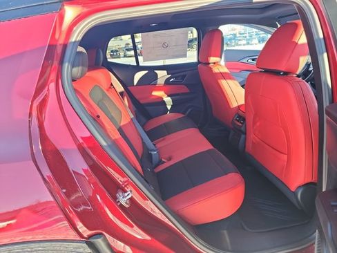 New 2026 Chevrolet Equinox EV RS image 10