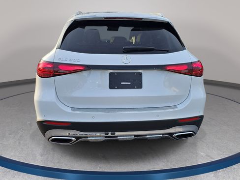New 2026 Mercedes-Benz GLC 300 image 5