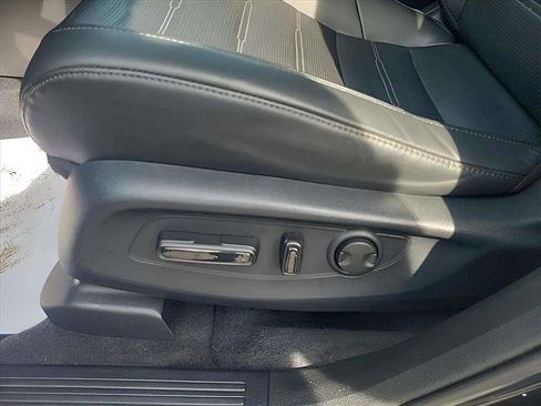 Used 2023 Honda CR-V EX-L image 16