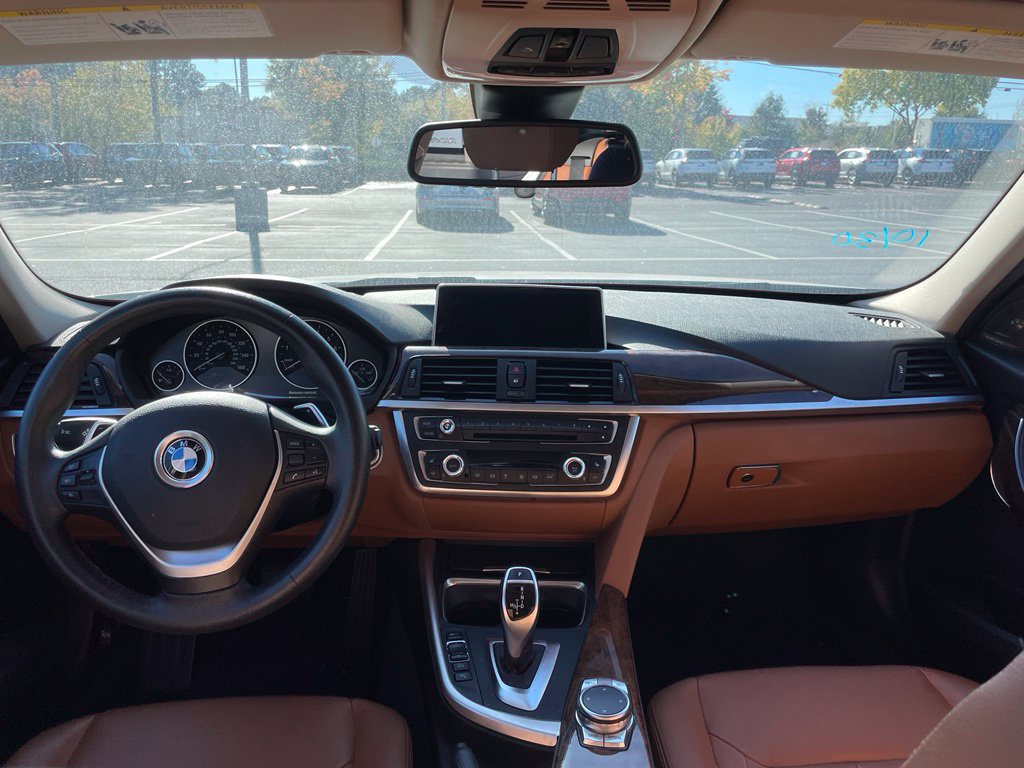 Used 2015 BMW 328i xDrive Wagon AWD/4WD image 5