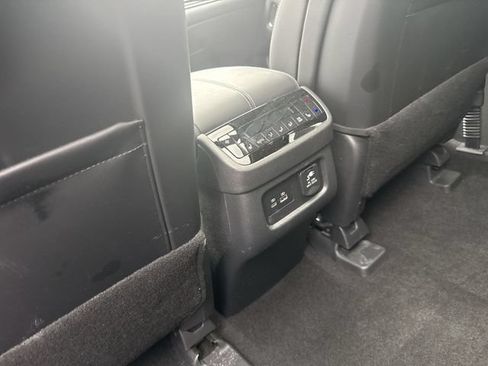 Used 2024 INFINITI QX60 Sensory AWD/4WD image 24