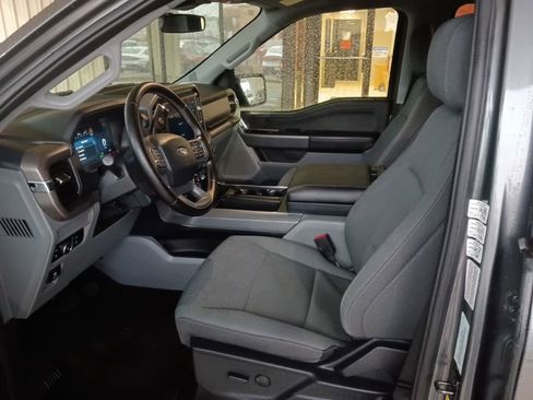 Used 2025 Ford F150 XLT w/ Equipment Group 301A Standard AWD/4WD image 4