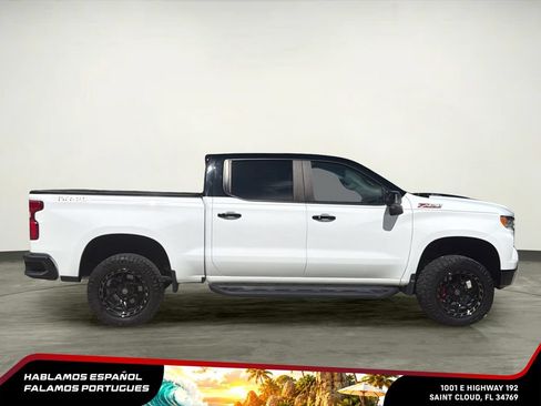 Used 2024 Chevrolet Silverado 1500 LT Trail Boss w/ LT Trail Boss Premium Package AWD/4WD image 8