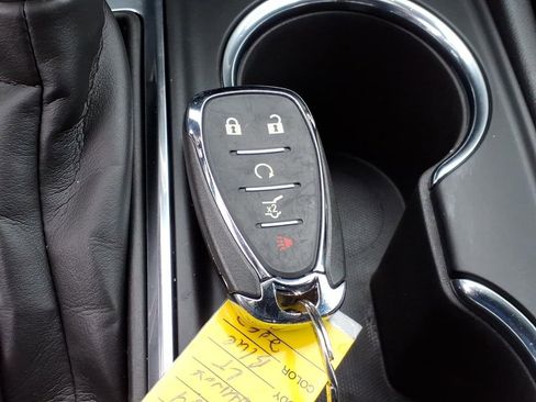 Certified 2023 Chevrolet Equinox LT AWD/4WD image 24