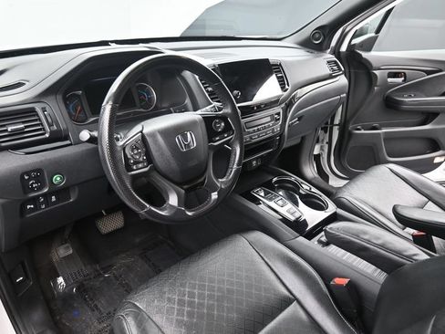 Used 2020 Honda Passport Touring image 12