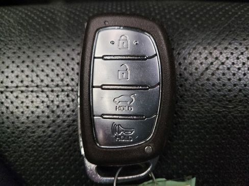 Used 2020 Hyundai Tucson Limited w/ Cargo Package image 32