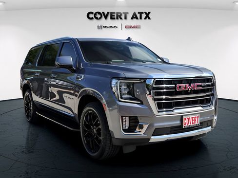 Used 2022 GMC Yukon XL SLT w/ SLT Premium Package RWD image 9