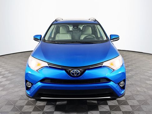 Used 2016 Toyota RAV4 XLE image 2