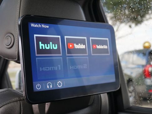 Used 2022 Chevrolet Tahoe Z71 w/ Z71 Off-Road Package image 26