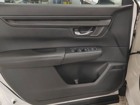 Used 2023 Honda CR-V EX image 17