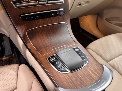 Certified 2022 Mercedes-Benz GLC 300 4MATIC image 15